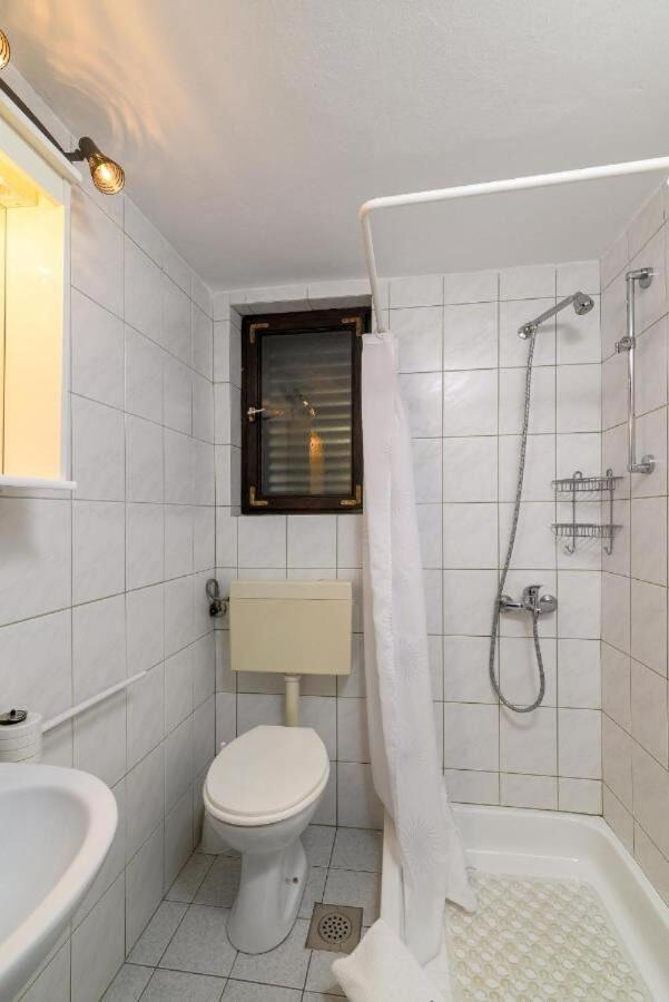 Apartments Katrina Rakalj Kültér fotó