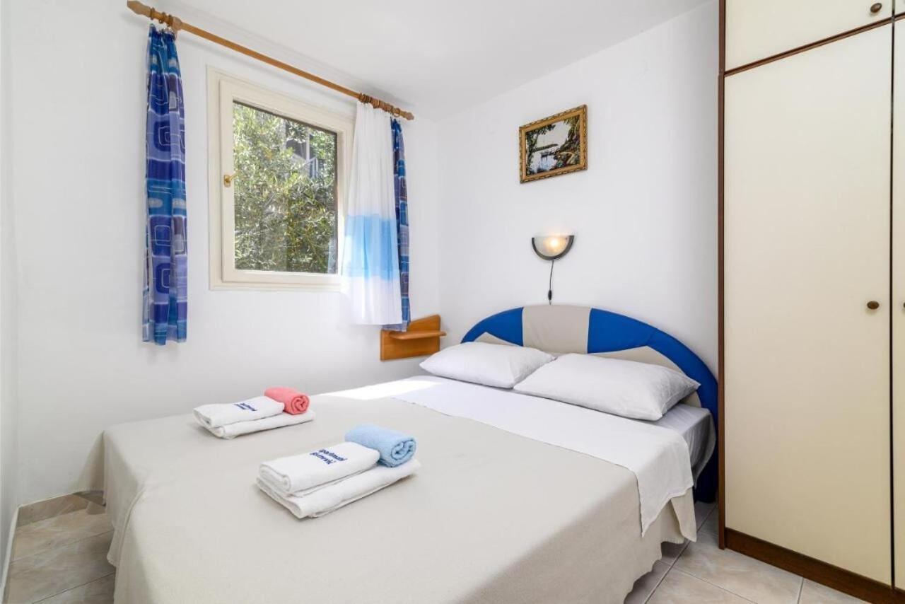 Apartments Katrina Rakalj Kültér fotó